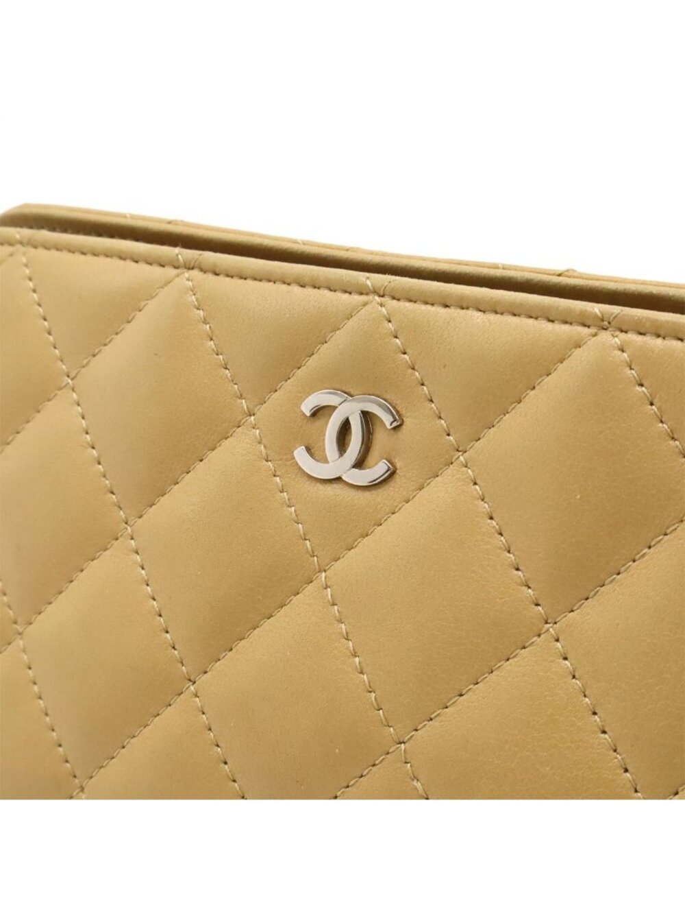 Chanel Quilted CC Logo Makeup Pouch Cosmetic Multi Case Lambskin Beige Silver - Picture 8 of 9